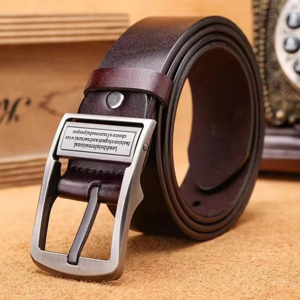 The Brighton Ceinture en Cuir de Vachette Classique