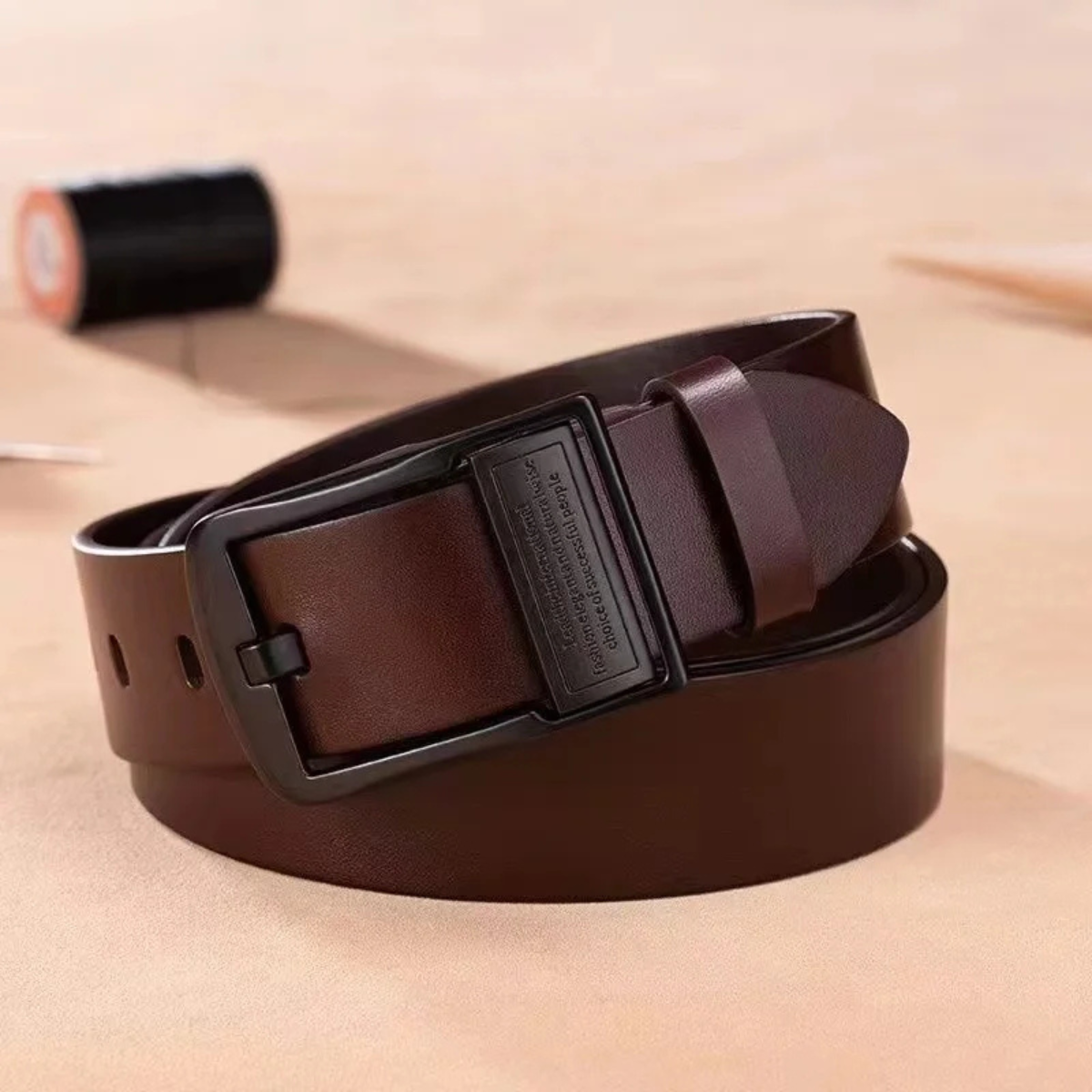The Brighton Ceinture en Cuir de Vachette Classique