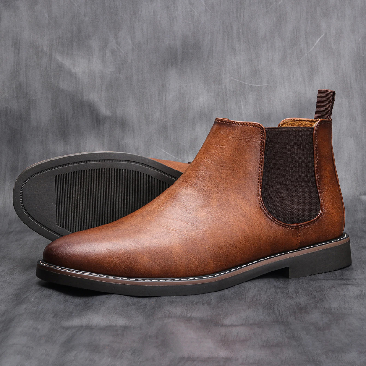 The Montalcino Bottines Chelsea Classiques en Cuir Marron à Enfiler pour Homme