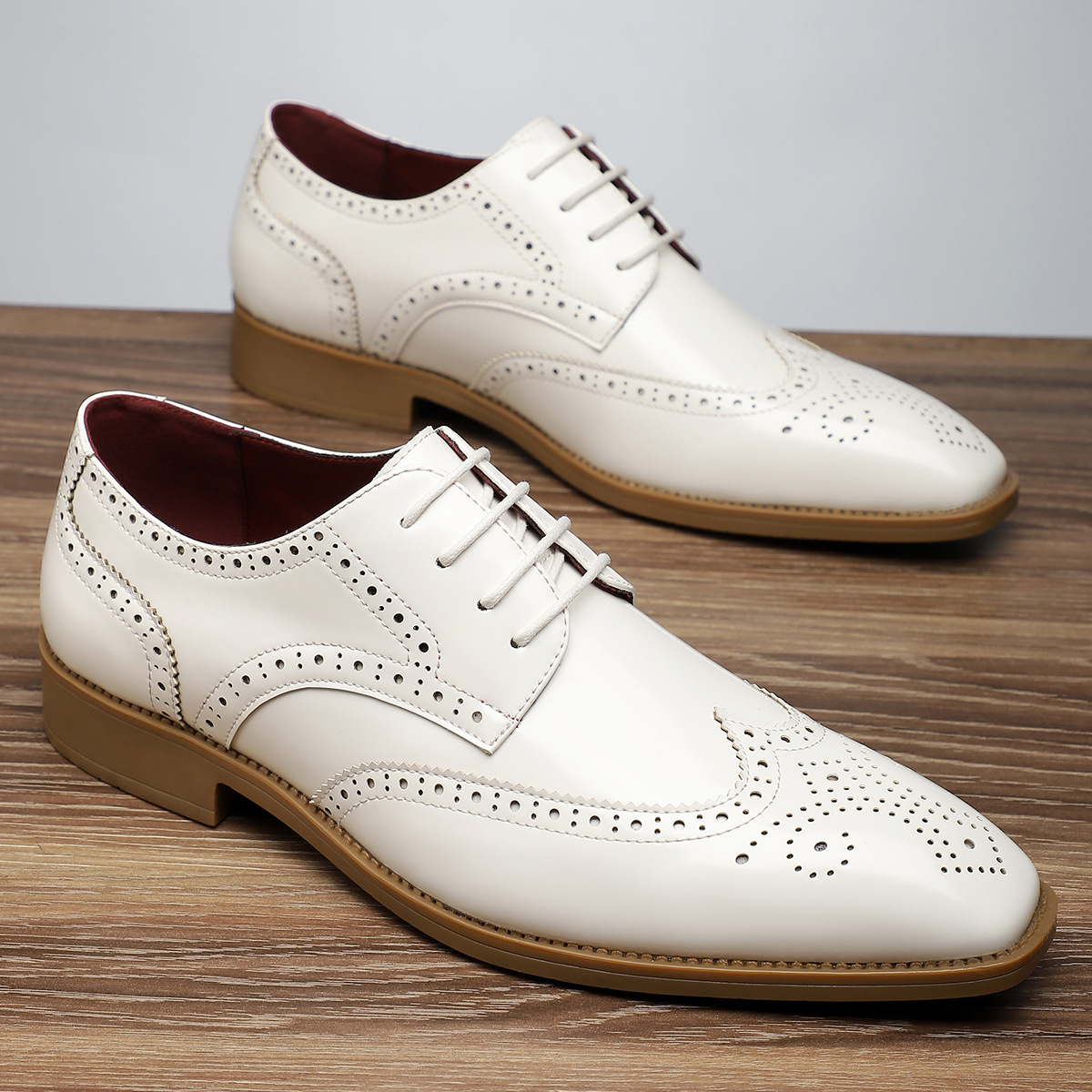 The Swindon Brogues en cuir faites main pour homme – Chaussures habillées Oxford classiques