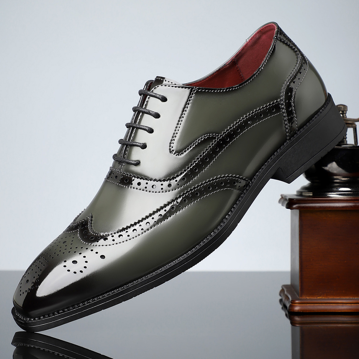 The Swindon Brogues en cuir faites main pour homme – Chaussures habillées Oxford classiques