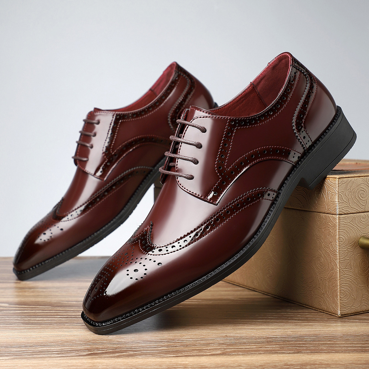 The Swindon Brogues en cuir faites main pour homme – Chaussures habillées Oxford classiques
